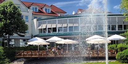 Wellnessurlaub - Biosauna - Nordrhein-Westfalen - Terrasse & See - COURT HOTEL
