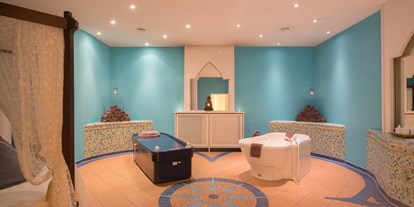Wellnessurlaub - Ayurveda Massage - Göhrde - Castanea Resort Hotel 