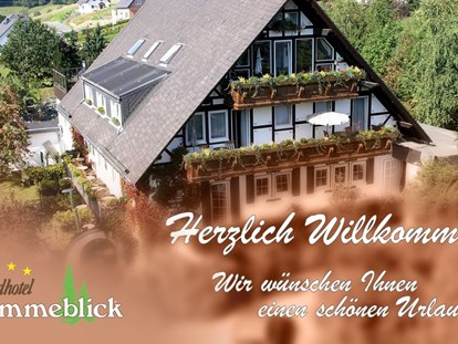 Wellnessurlaub - Infrarotkabine - Winterberg - Herzlich Willkommen - Landhotel Grimmeblick ****