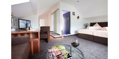 Wellnessurlaub - Hotel-Schwerpunkt: Wellness & Beauty - Studio Steinzeit, ca. 40qm, Dusche/WC - Hotel Am Hirschhorn