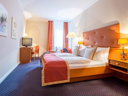 Wellnessurlaub - Entgiftungsmassage - Erzgebirge - Doppelzimmer  - Romantik Hotel Schwanefeld & Spa