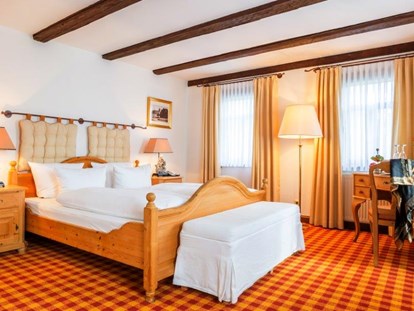 Wellnessurlaub - Paarmassage - Erzgebirge - Schwanefeld Junior Suite - Romantik Hotel Schwanefeld & Spa