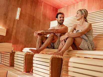 Wellnessurlaub - Ayurveda Massage - Saltaus bei Meran - Sauna - Lake Spa Hotel SEELEITEN