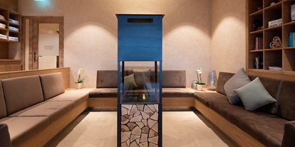 Wellnessurlaub - Hot Stone - Saarland - Lounge im Wellnessbereich - PETERS Hotel & Spa