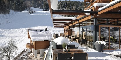 Wellnessurlaub - Restaurant - Hohe Tauern - Terrasse Winter DAS.GOLDBERG - Das Goldberg