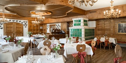 Wellnessurlaub - Umgebungsschwerpunkt: Berg - Windischgarsten - Restaurant Zirbe - IMLAUER Hotel Schloss Pichlarn
