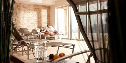 Wellnessurlaub - Restaurant - Burgenland - Entspannen Sie im Ruheraum mit Blick in die weitläufige Natur - Das Eisenberg