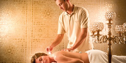 Wellnessurlaub - Rücken-Nacken-Massage - Graz - Über 150 verschiedene Behandlungen im Larimar Premium-Spa - Hotel Larimar
