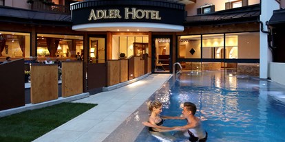 Wellnessurlaub - Whirlpool am Zimmer - Marling - Adler Hotel **** Wellness & Spa