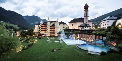 Wellnessurlaub - Außensauna - St Ulrich - Resort - ADLER Spa Resort DOLOMITI