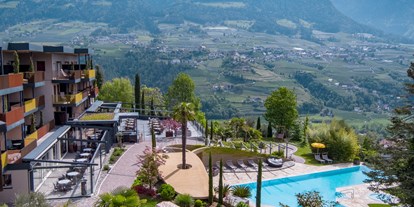 Wellnessurlaub - Kräutermassage - Dorf Tirol - Feel good Resort Johannis