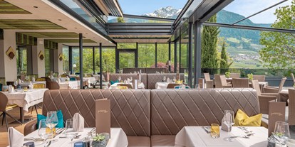 Wellnessurlaub - Whirlpool am Zimmer - Tirol bei Meran - Feel good Resort Johannis