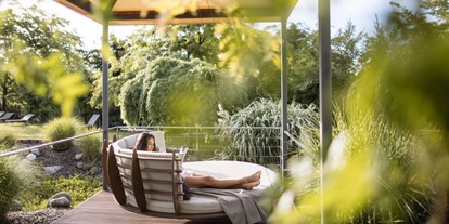Wellnessurlaub - Außensauna - St Ulrich - ALPIANA – green luxury Dolce Vita Hotel