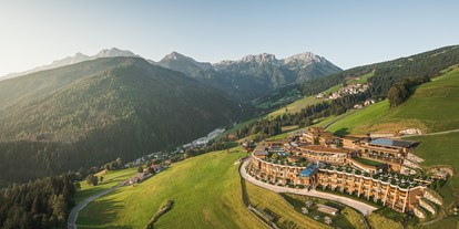 Wellnessurlaub - Wassergymnastik - St. Magdalena Gsies - Alpin Panorama Hotel Hubertus