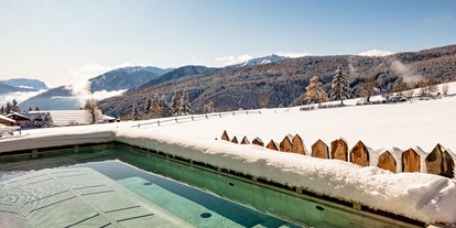Wellnessurlaub - Südtirol  - Hotel Sonnenberg Hot Whirlpool - Alpine Spa Resort Sonnenberg