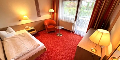 Wellnessurlaub - Bettgrößen: Doppelbett - Loßburg - Loßburg Einzelzimmer - Wellnesshotel Hohenrodt