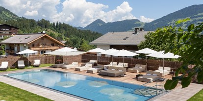 Wellnessurlaub - Langschläferfrühstück - Seefeld in Tirol - Aussenpool - Boutiquehotel Haidachhof
