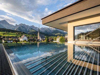 Wellnessurlaub - Bettgrößen: Doppelbett - Ramsau (Berchtesgadener Land) - die HOCHKÖNIGIN - Mountain Resort