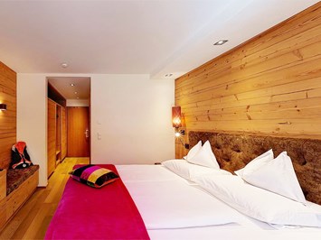 Hotel Gotthard Lech Zimmerkategorien Doppelzimmer Komfort Garten
