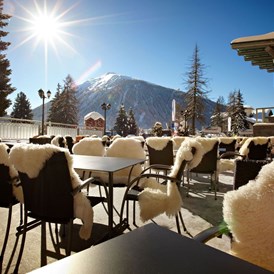 Wellnesshotel: Terrasse - Precise Tale Seehof Davos