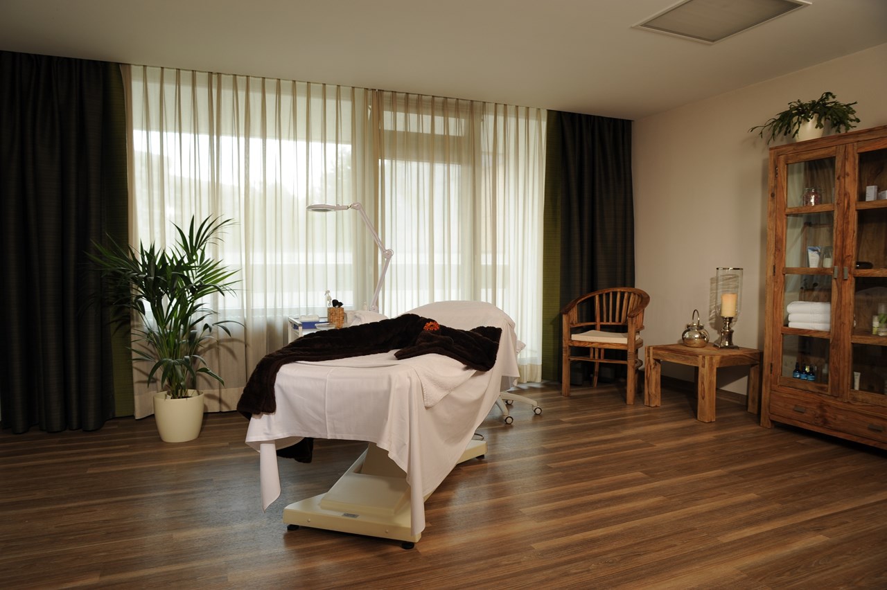 Hotel Sonnenhügel Familotel Rhön Massagen im Detail Beine & Füße