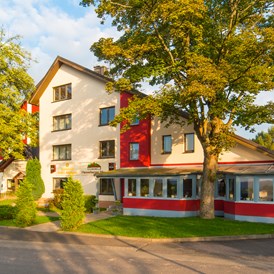 Wellnesshotel: Außenansicht - AKZENT Aktiv & Vital Hotel Thüringen