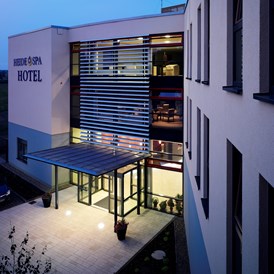 Wellnesshotel: Eingangsbereich Hotel - HEIDE SPA Hotel & Resort 