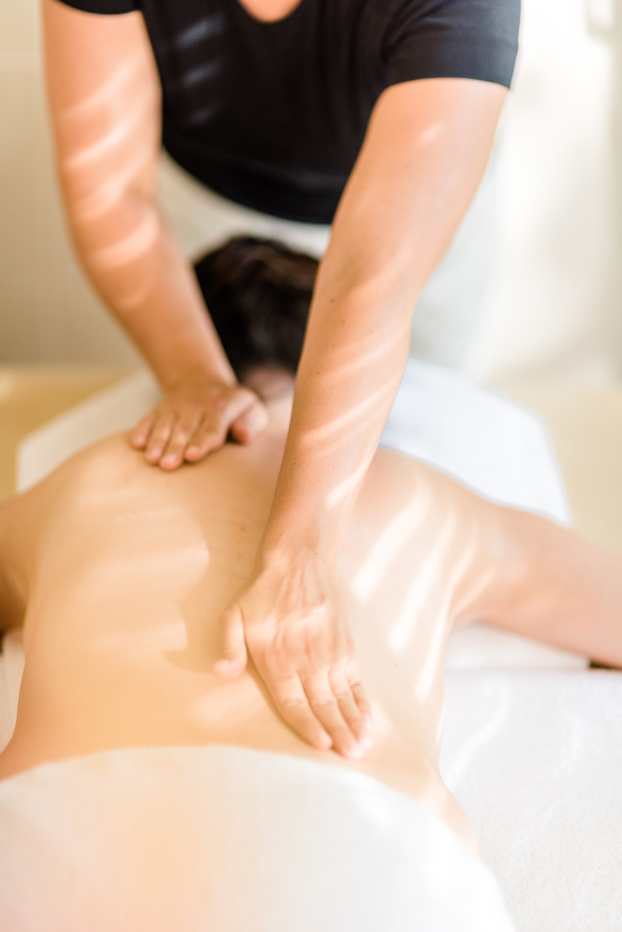 TRIHOTEL Rostock Massagen im Detail Ganzkörpermassage 