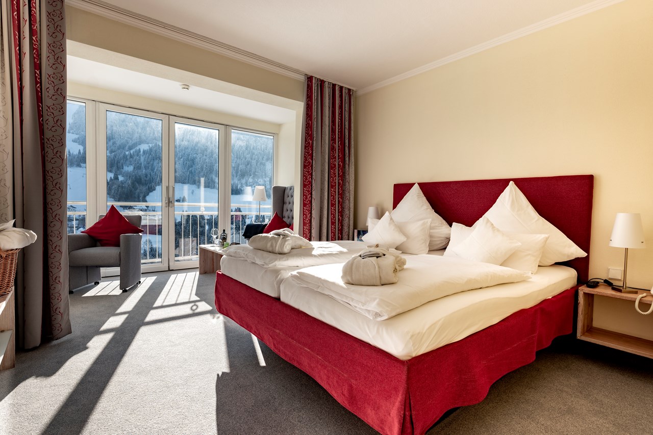4* Hotel Erlebach - Wander- Wellness & Genusshotel in Vorarlberg Zimmerkategorien Doppelzimmer Wintergarten 30 qm